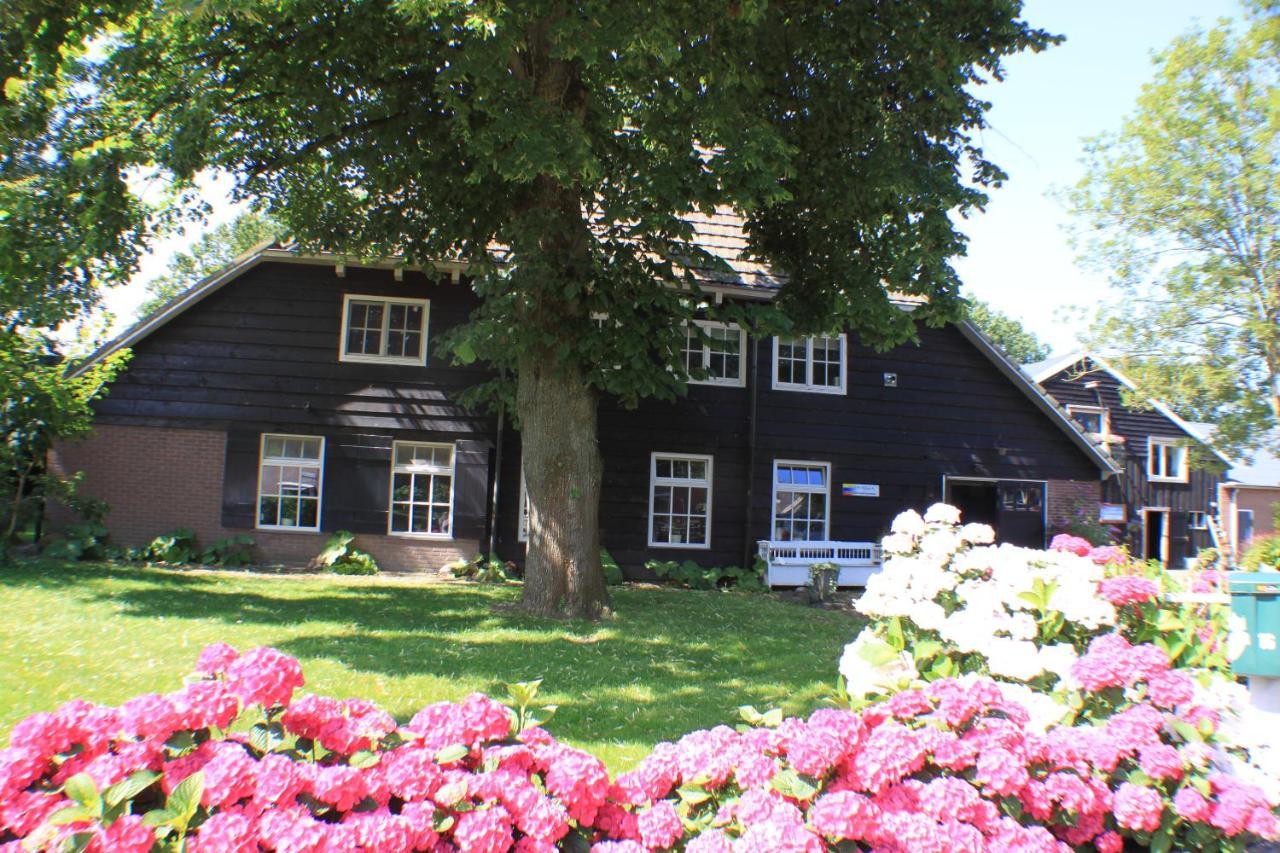 Appartamento Op Zestien Hippolytushoef Esterno foto